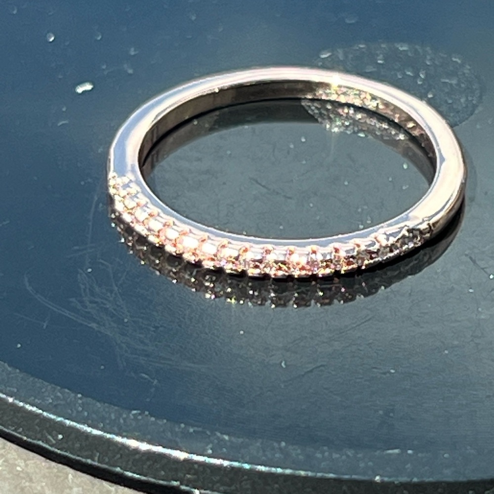 Rose Gold Zircon Ring 8 - Picture 11 of 14